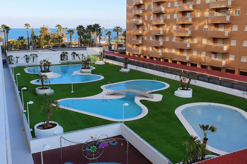 Apartamento En Primerisima Linia De Playa Lägenhet Oropesa del Mar Exteriör bild